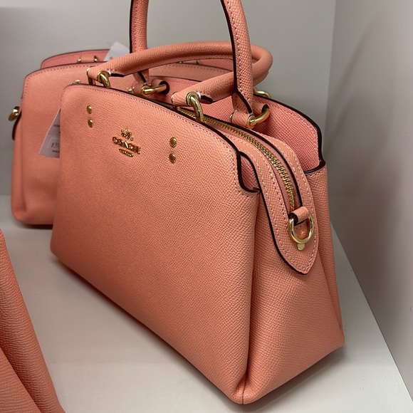 Coach Mini Lillie Carryall
Gold/Candy Pink - Picture 13 of 16